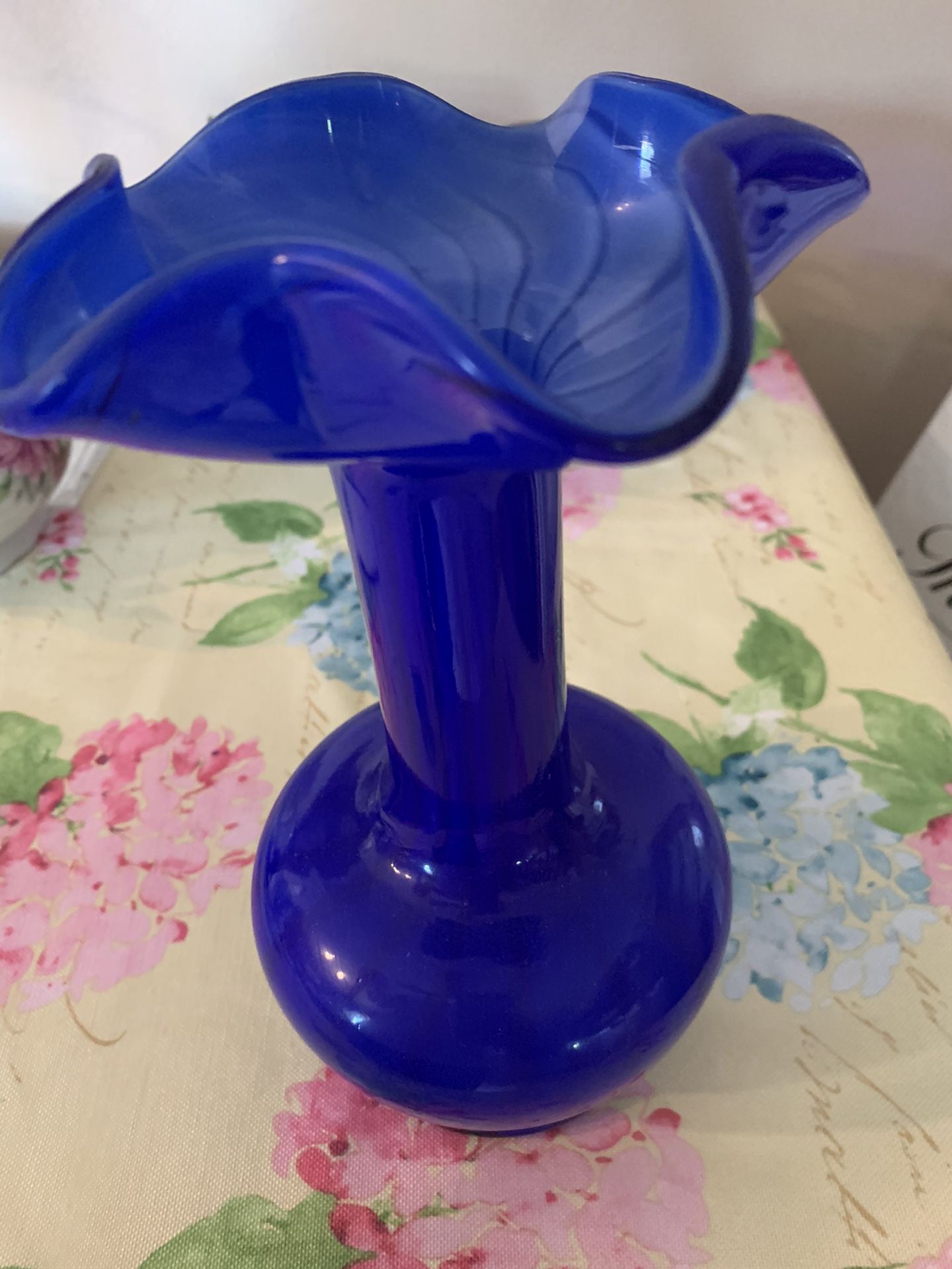 Vintage cobalt blue glass flower vase