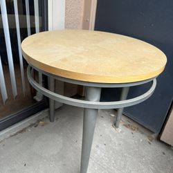 Round Table/Coffee Table