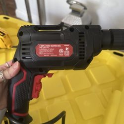 Taladro Eléctrico Hyper Tough 5AMP 3/8” – Como Nuevo