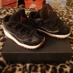 Brand New Child Size 8c And 9 Shoes