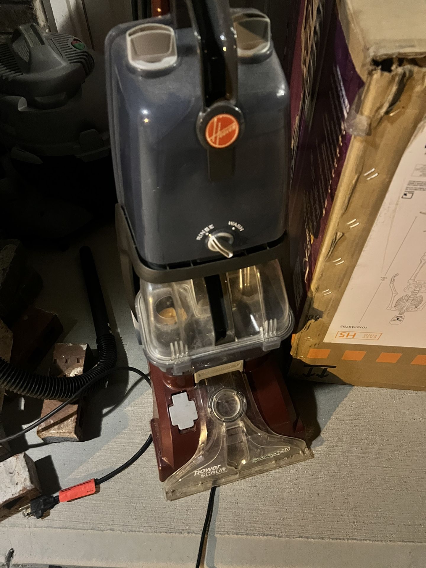 Carpet Cleaner