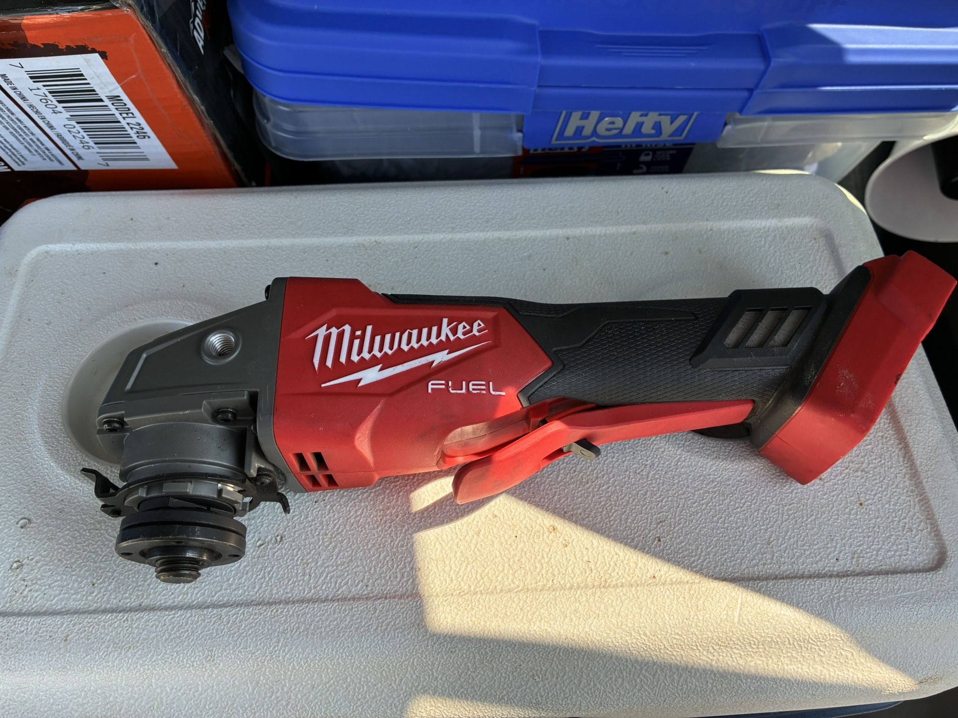 Milwaukee M18 Fuel Grinder