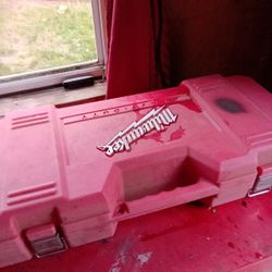 Like New Milwaukee Saw Zaw