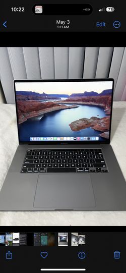 Apple Laptop
