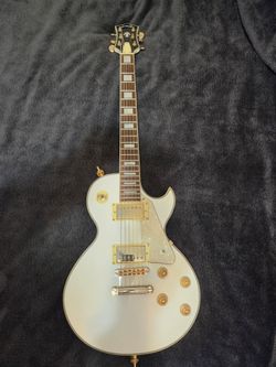 Arbor single cut, Les Paul style electric guitar