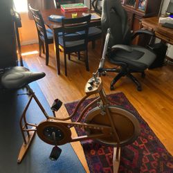 SCHWINN VINTAGE STATIONARY EXERCISE BIKE