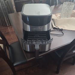 GOURMIA 7-QT DIGITAL AIR FRYER for Sale in Fresno, CA - OfferUp