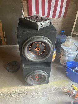 12in Subwoofers and AMP