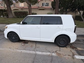 2008 Scion xB