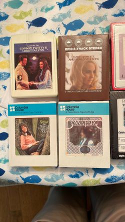Vintage 8-track Tapes ( Country Music )