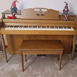 Wurlitzer Spinet Piano  with Walnut finish