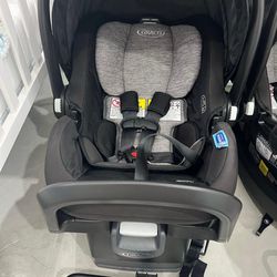 Car seat para bebés con su base para coche y carro