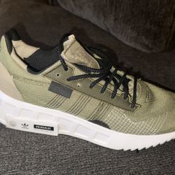Adidas Men’s size 11 