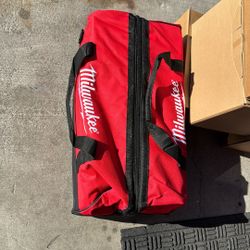 Milwaukee extra large bag