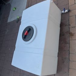 60 Gallon Low Profile Water Tank