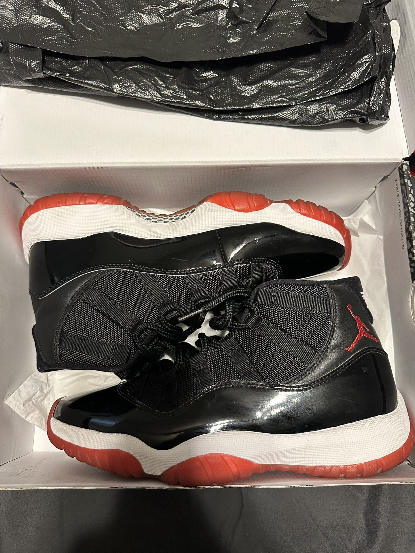 Jordan Retro Bred 11s