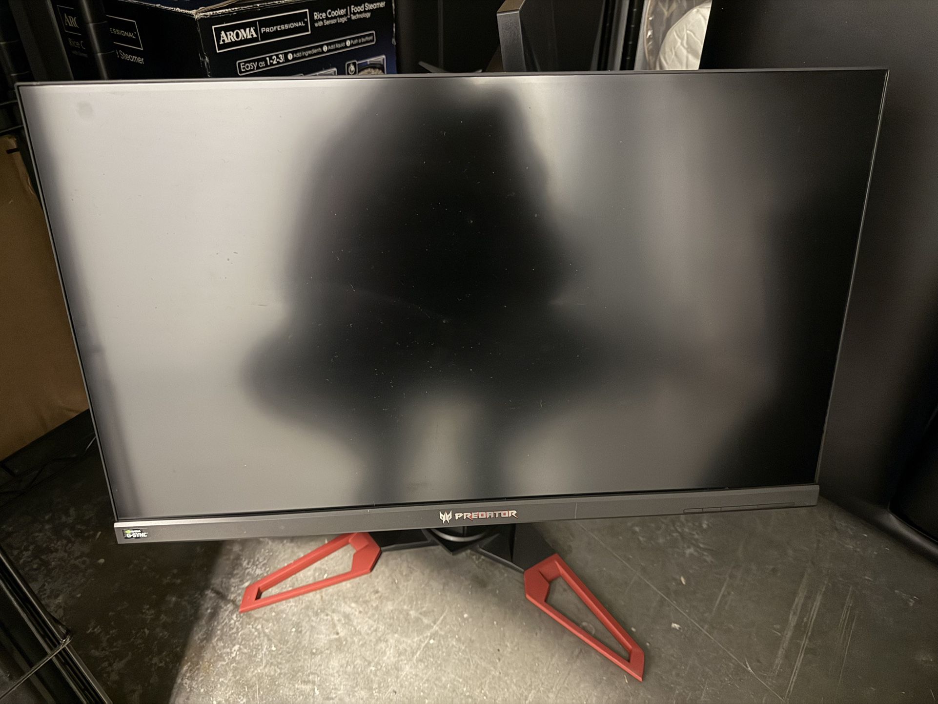 2 Acer Predator Monitors 27” 1440p 144hz (overclock to 165hz) IPS