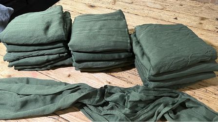 Green Table Runners 17 pcs