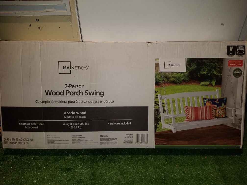 BRAND NEW Mainstays Outdoor Wood Porch Swing, White