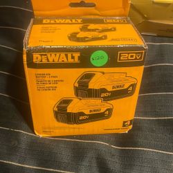 DeWALT 20V ~ 2-Pack Lithium Ion Batteries 4AH (NEW)