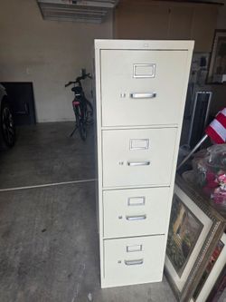 Vertical file cabinet