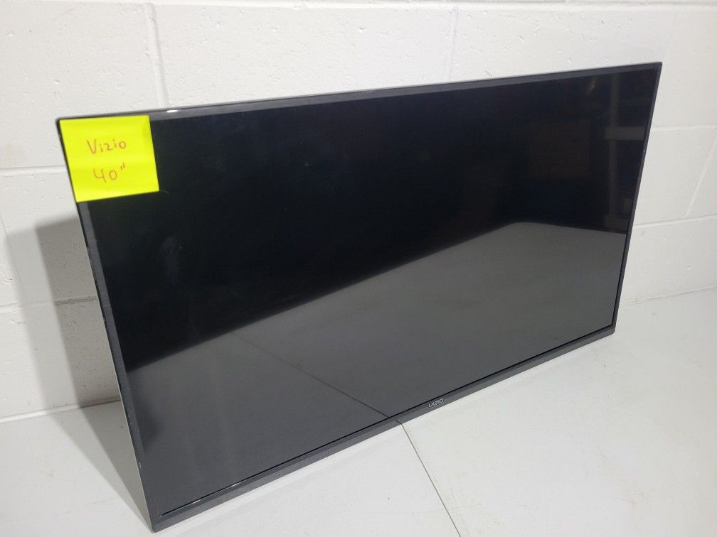 40" Vizio Flat Screen TV