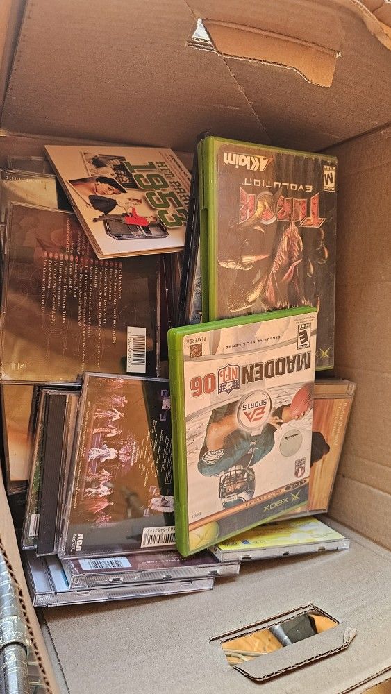 DVD's CD's Tapes Games