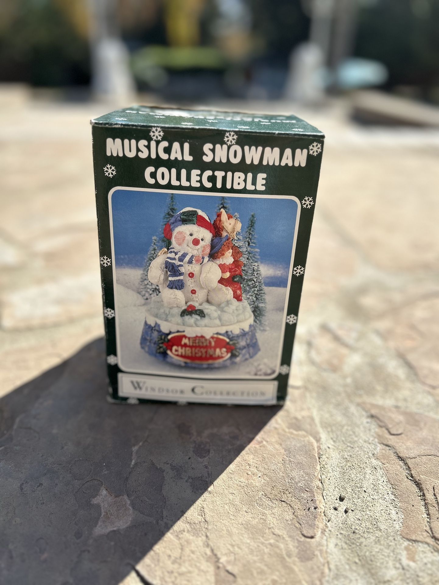 Vintage Merry Christmas, Frosty The Snowman, Winter Scene Music Box