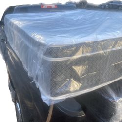 King Pillowtop Set New In Plastic Free Delivery In Atlanta 