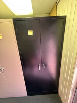 HEAVY DUTY METAL CABINETS