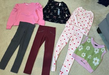 Girls size medium clothes