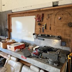 Work Table With Vice