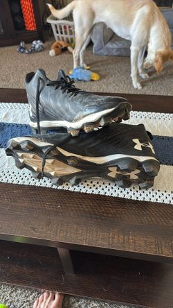 Under Armor Football-Softball-Lacrosse Cleats 11.5