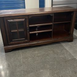 60 Inch TV Stand 