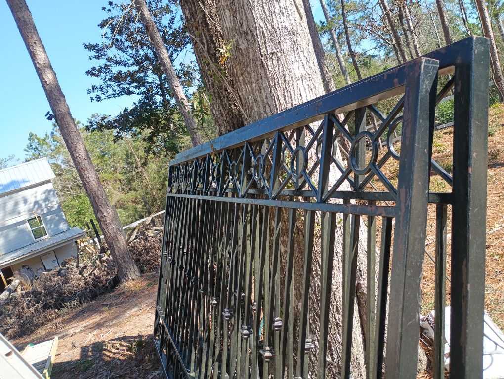 Two Metal Gates 