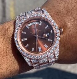 CRAZY FIRE ROSE GOLD BUSTDOWN