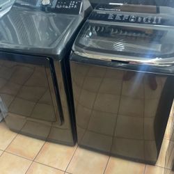 WASHER AND ELECTRIC DRYER 220V  SET