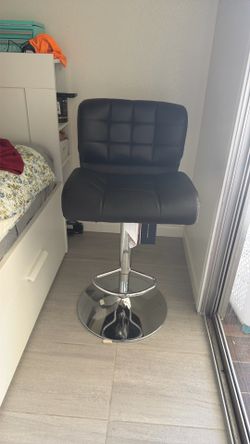 Vanity Chair