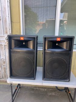 Pair Of JBL 15” Speakers For Salet
