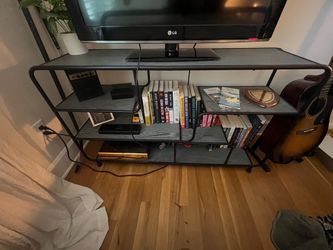 TV console/Entertainment center