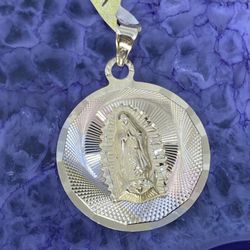 $450 Three Tone Yellow White And Rose Gold Virgin Mary Religious Charm Pendant