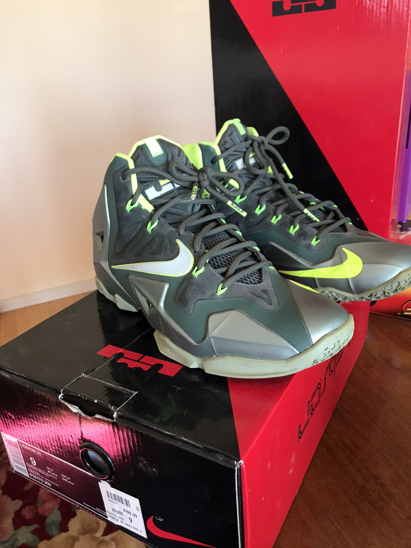 Lebron James 11 Green Nike LeBron James 11 'Maison Du LeBron