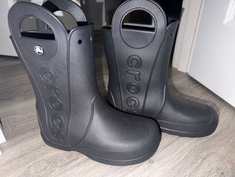Handle it Crocs Rain Boots W8 Black Pull-On NWOT