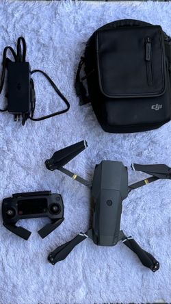 DJI Mavic Pro Drone (Model M1P)with GL200A Remote Controller