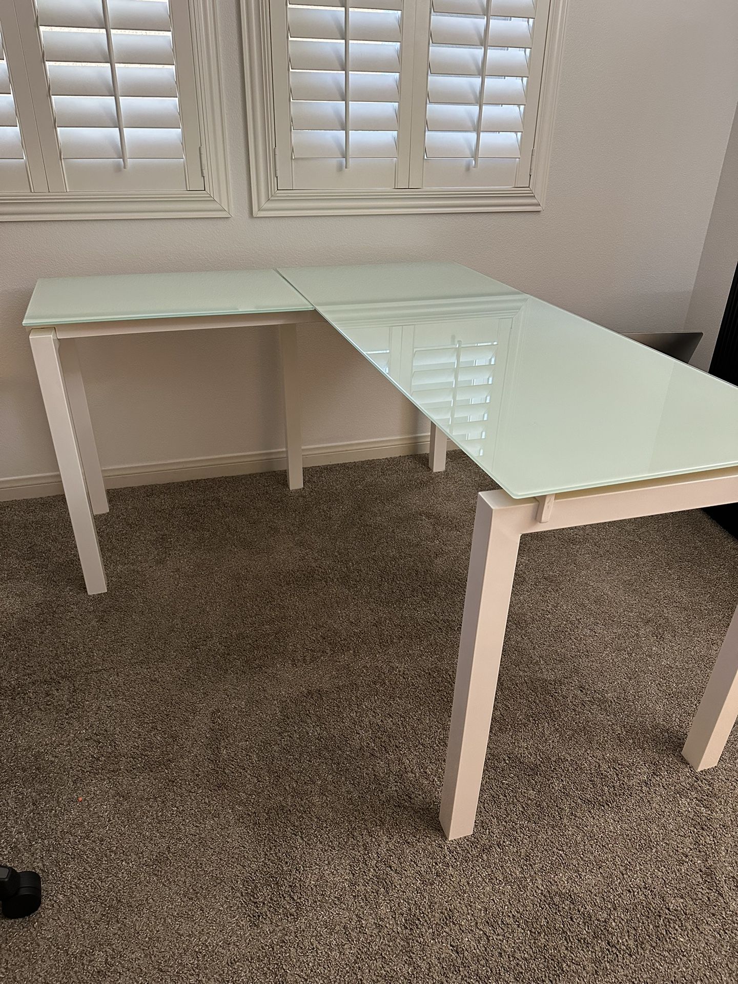 Office Desk / Gaming Desk / Vanity Glass