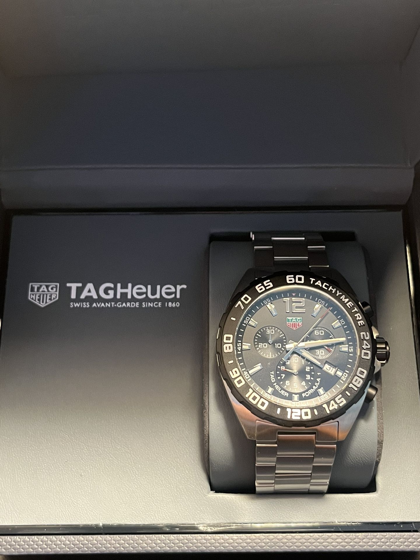 TAG Heuer Formula 1 Chronograph Black 