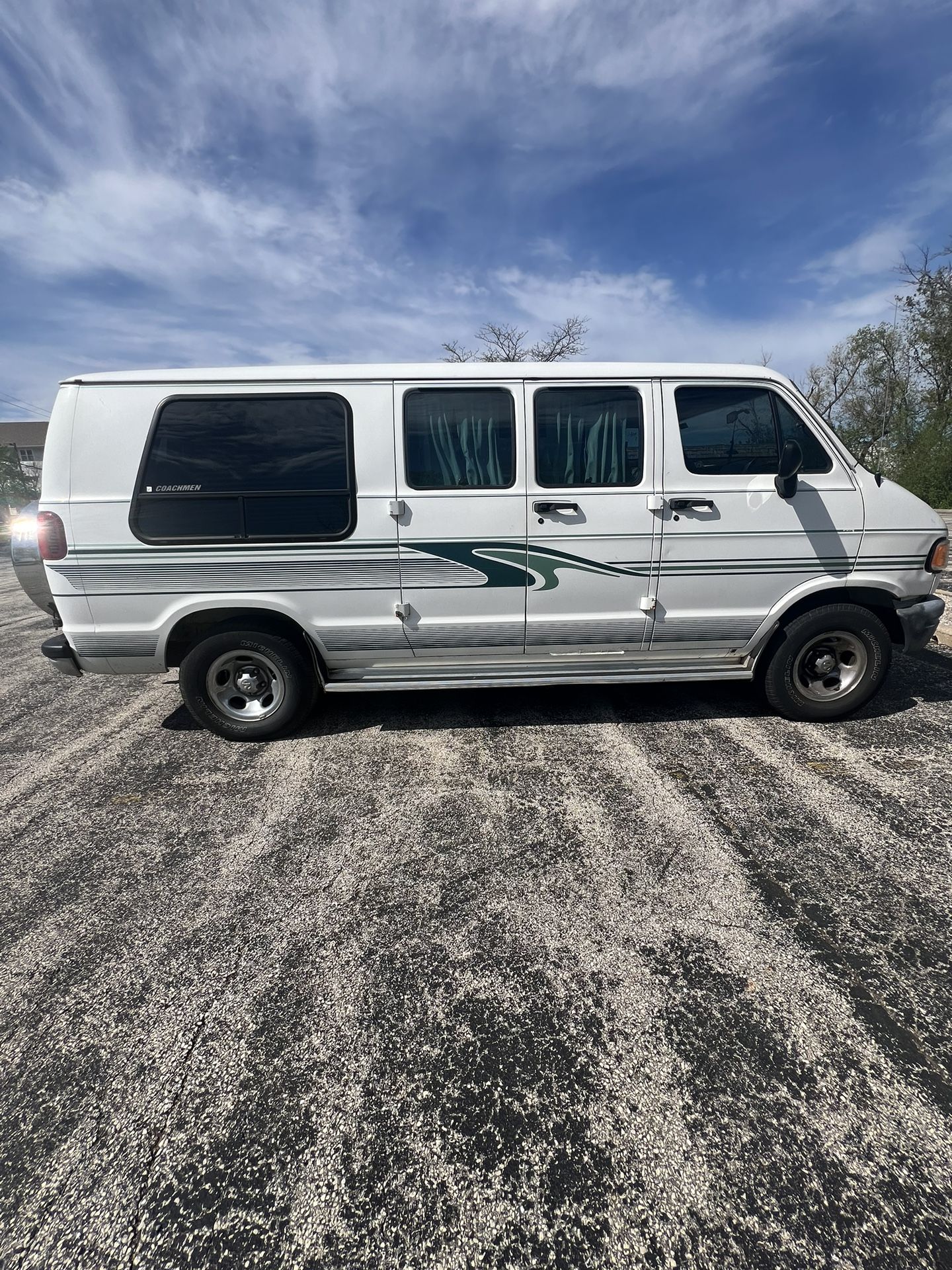 1996 Dodge Ram Van 2500