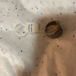 Lia Sophia Silvertone Ring Size 9