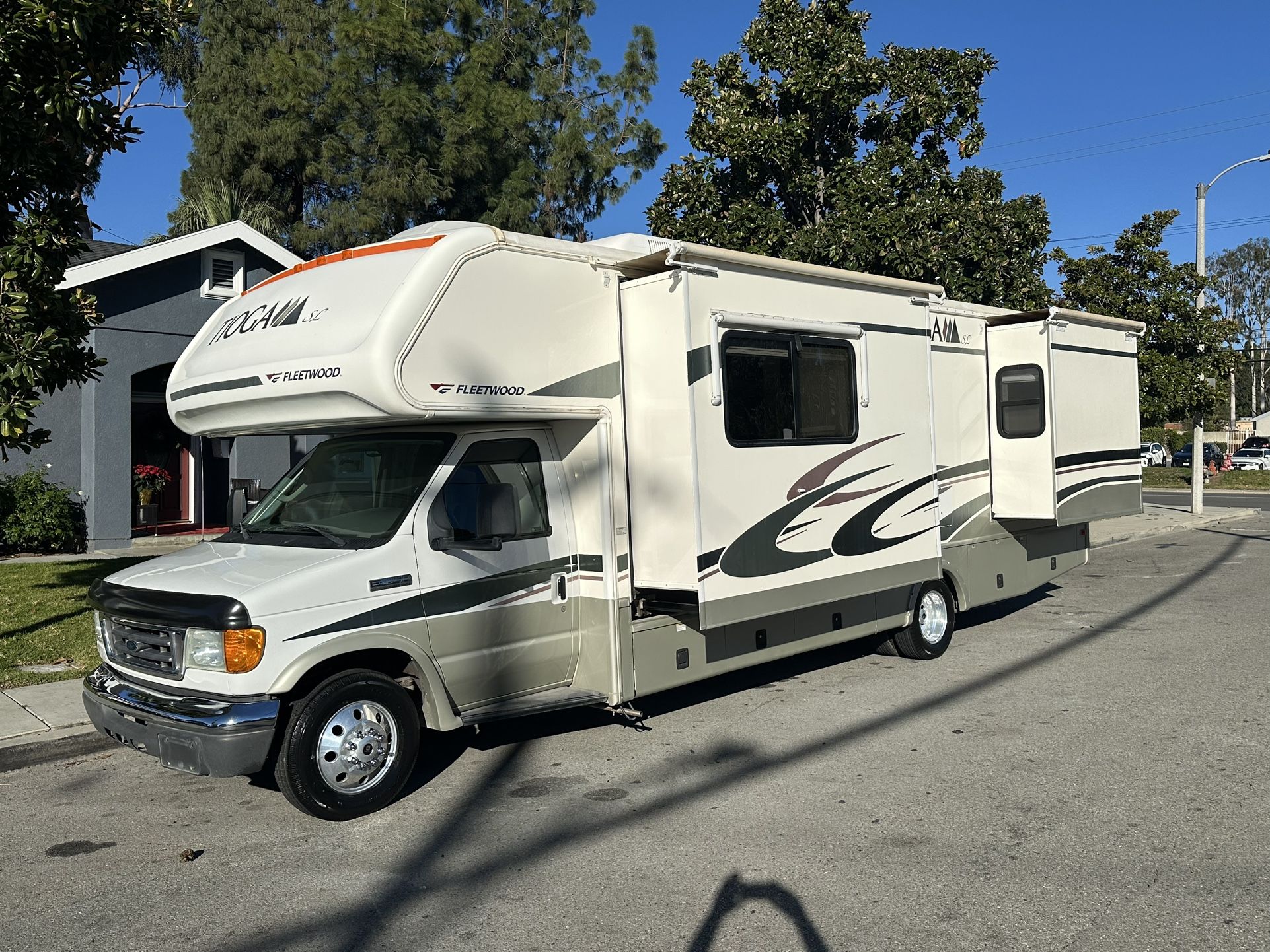 2007 Fleetwood Tloga sl. 30U