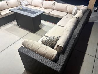Outdoor patio set